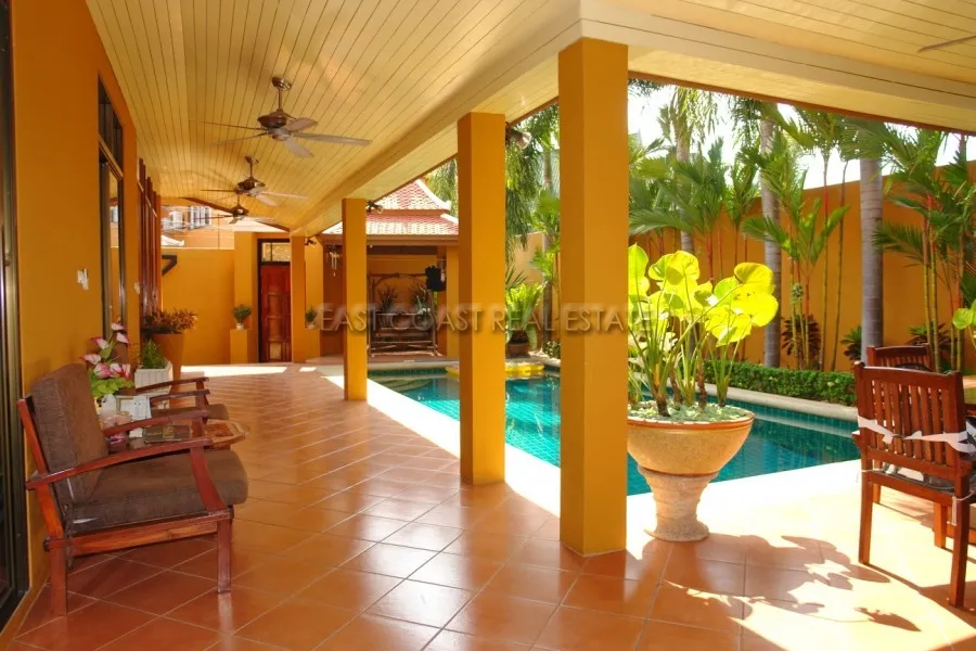 Private Pool House photo 14
