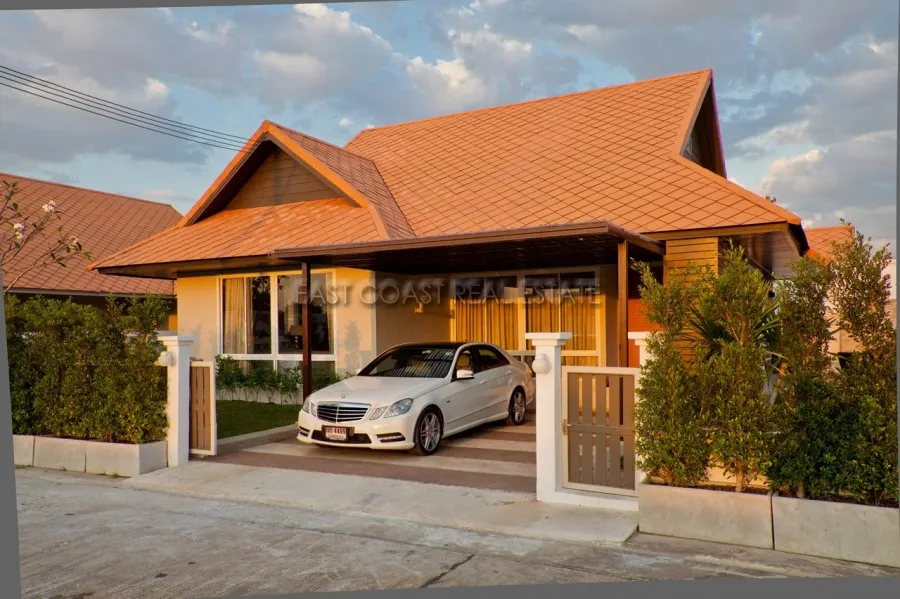 The Ville Jomtien - Starting from 3.19m Baht photo 3