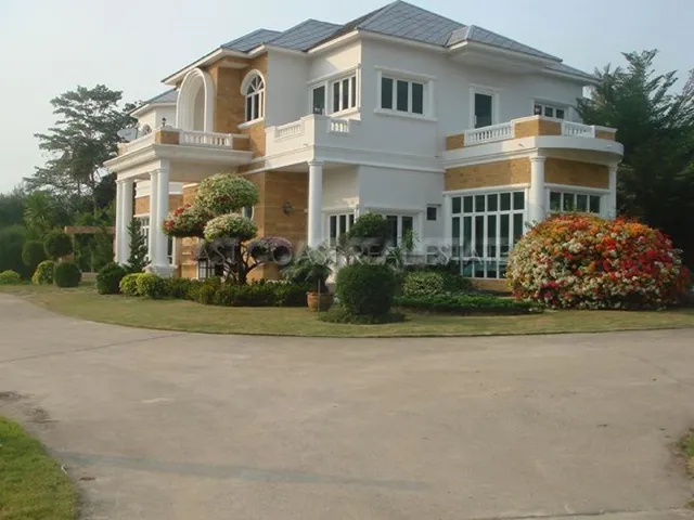 Bang Saray photo 3