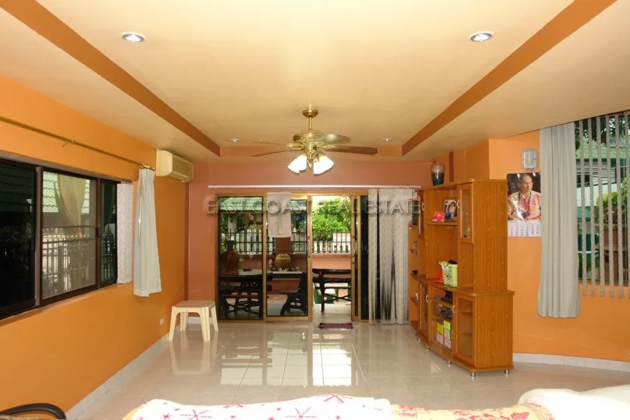 Paradise Hill 2 photo 14
