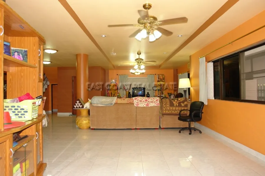 Paradise Hill 2 photo 16
