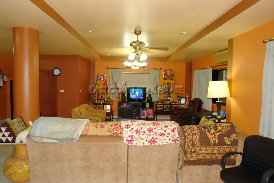 Paradise Hill 2 photo 15