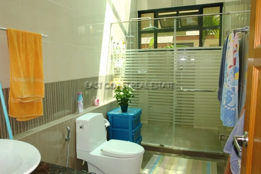 Baan Dusit Pattaya Lake 2 photo 7