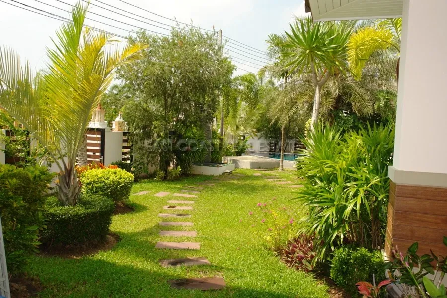 Baan Dusit Pattaya Lake 2 photo 4