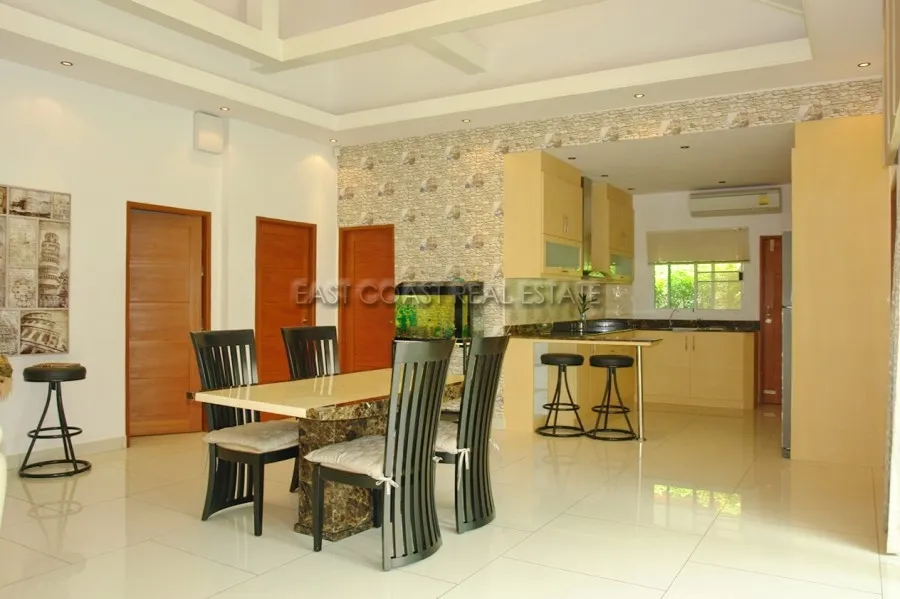 Baan Dusit Pattaya Lake 2 photo 16