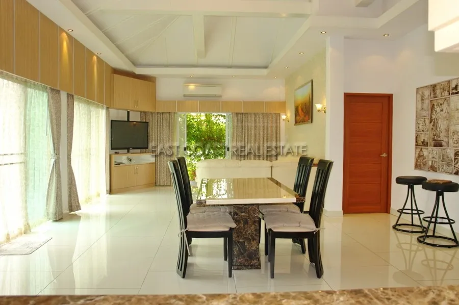Baan Dusit Pattaya Lake 2 photo 14
