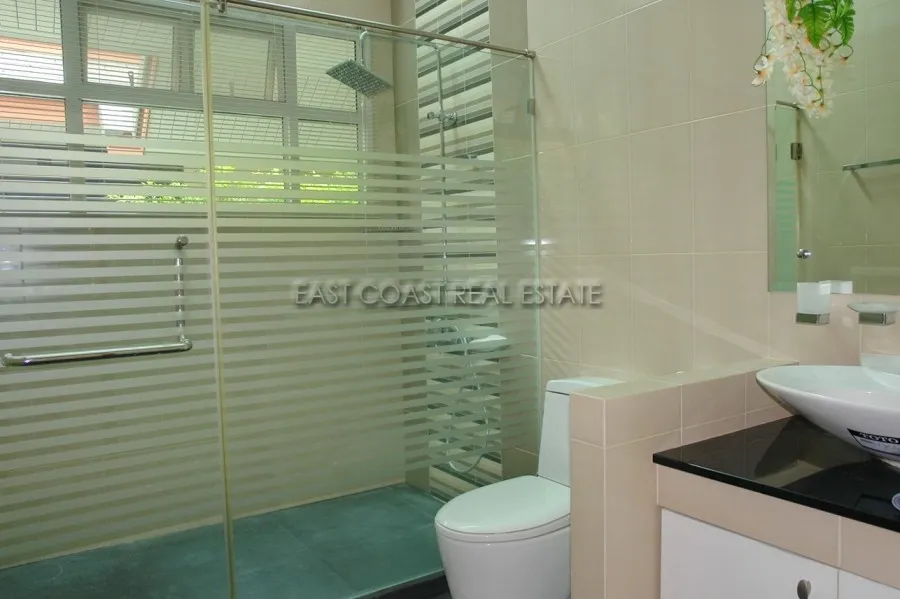 Baan Dusit Pattaya Lake 2 photo 10
