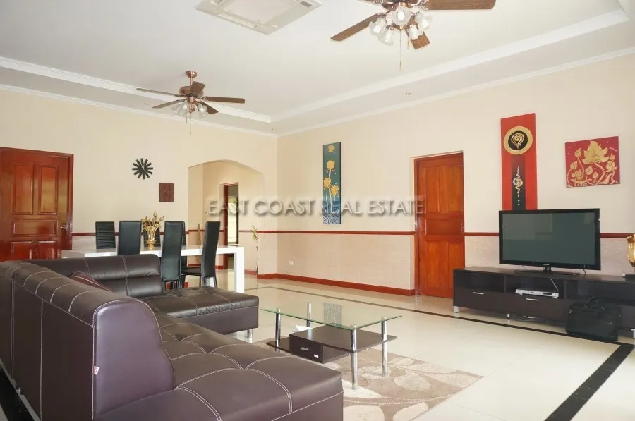 Foxlea Villa photo 30