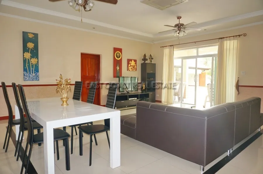 Foxlea Villa photo 29
