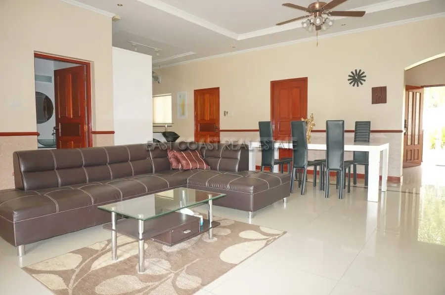 Foxlea Villa photo 28