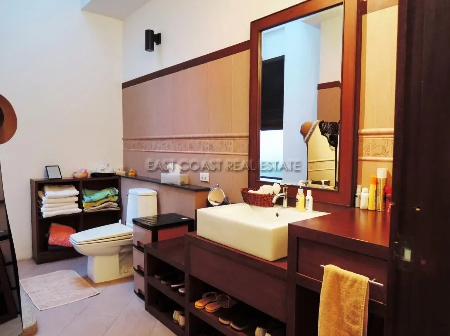 Jomtien Yacht Club PRICE SLASHED photo 5