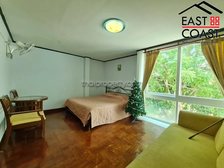 Pratumnak 3 Storey House photo 36