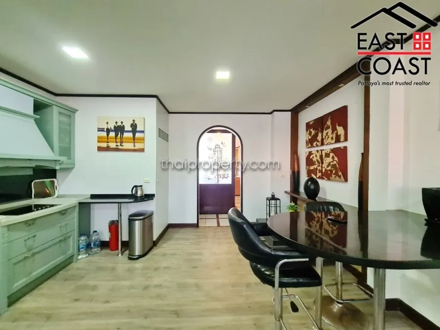 Pratumnak 3 Storey House photo 14