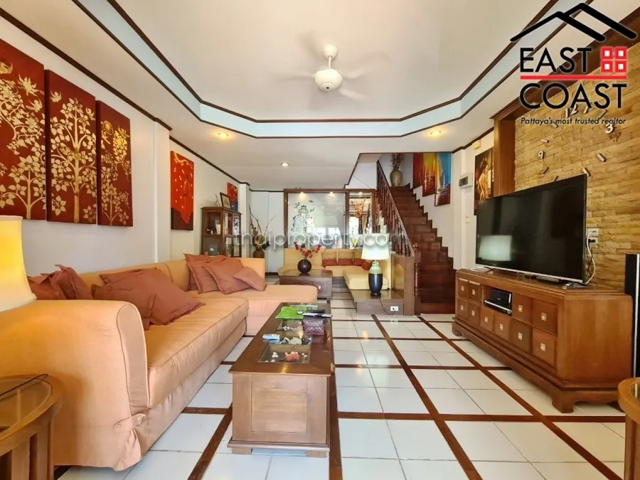 Pratumnak 3 Storey House photo 6