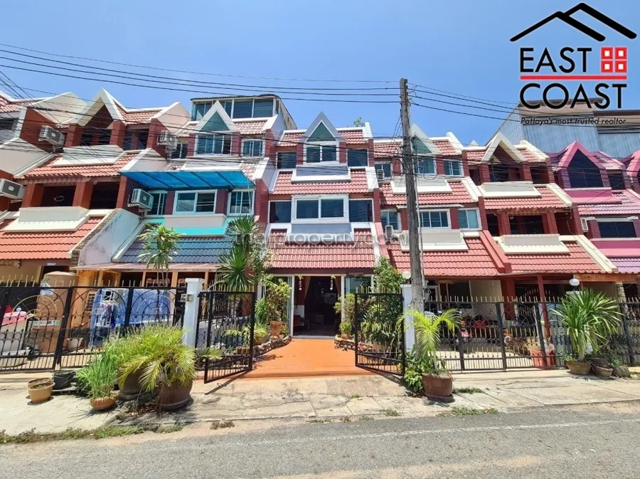 Pratumnak 3 Storey House photo 3
