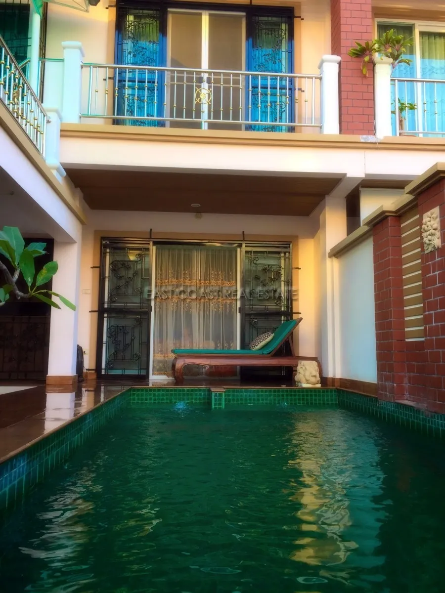 Pratumnak Townhouse photo 10