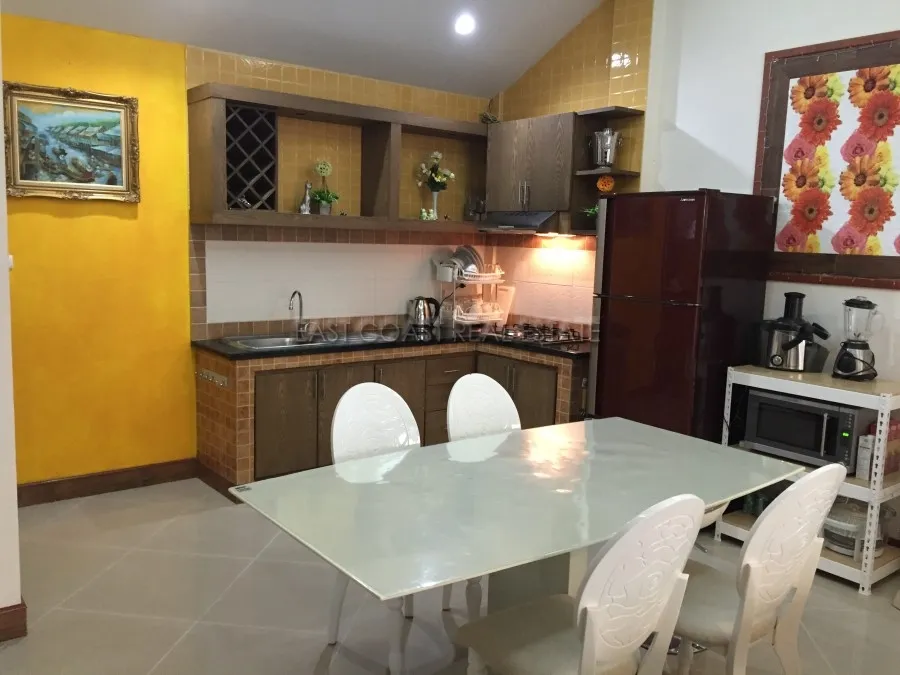 Pratumnak Townhouse photo 16