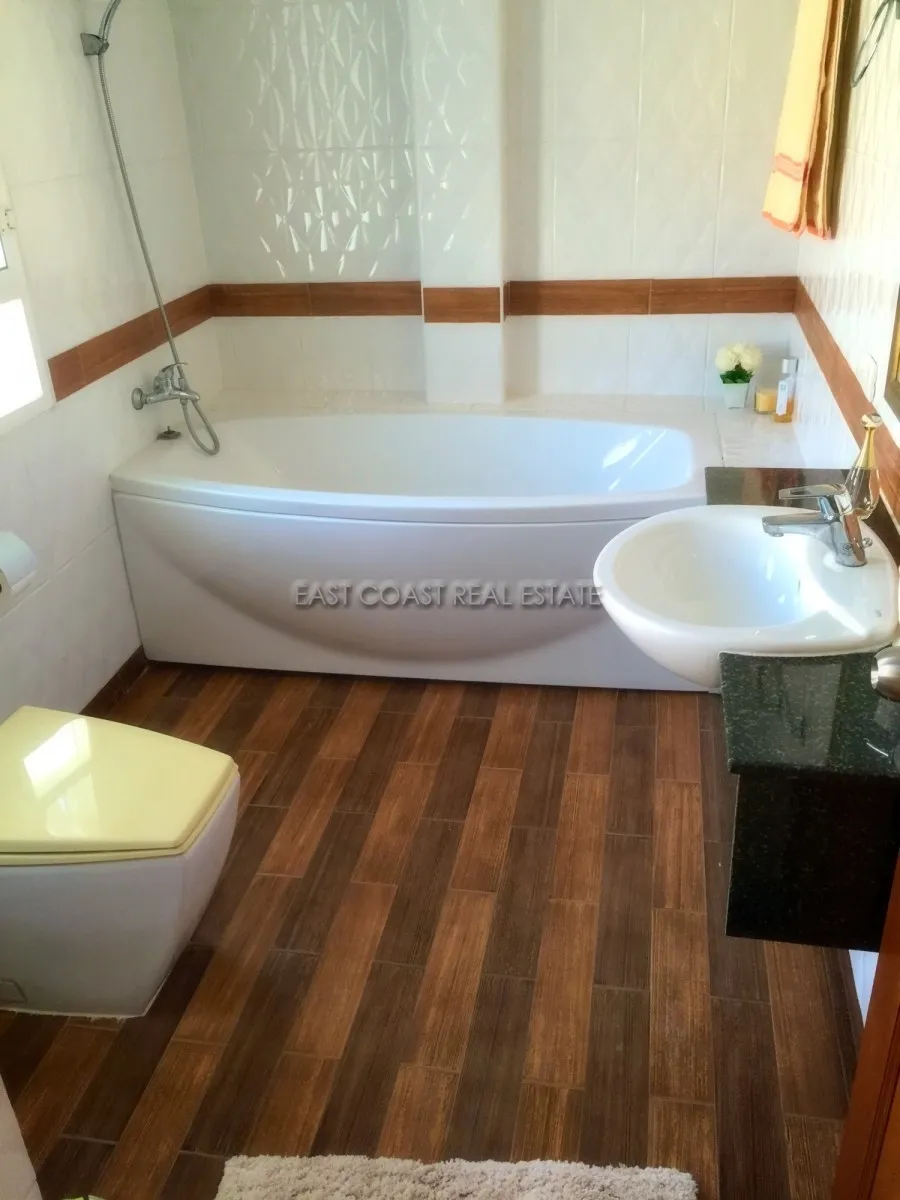 Pratumnak Townhouse photo 3