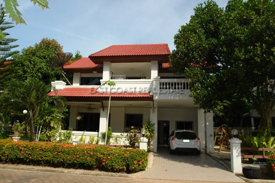 Hin Wong Nivate photo 4