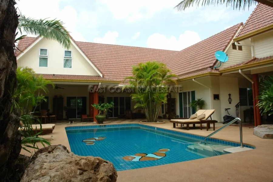 Huay Yai Manor photo 3