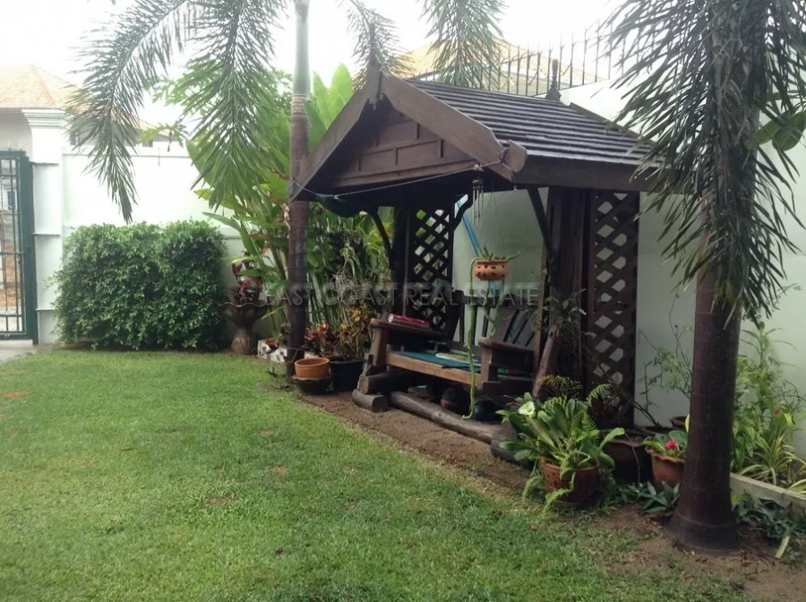 Grand Tanyawan photo 5