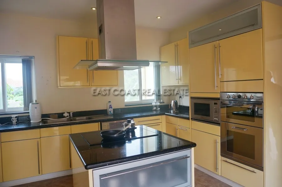 Grange Park photo 18