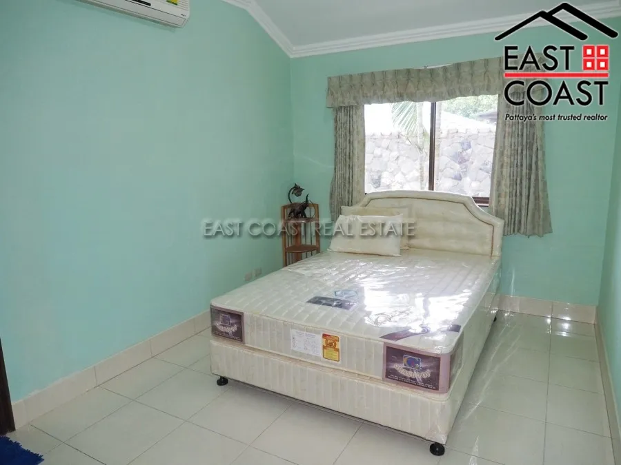 Private House at Nong Pla Lai photo 17