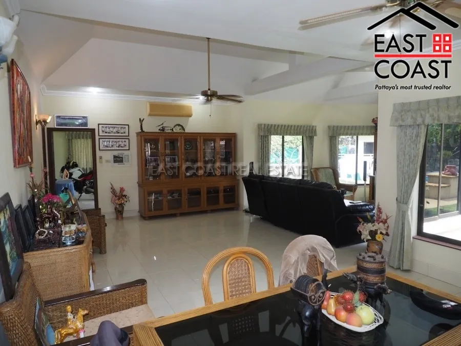 Private House at Nong Pla Lai photo 10
