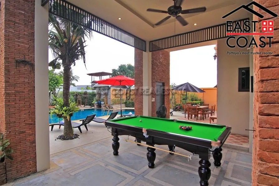 Beverly Thai House Pool Villa photo 12