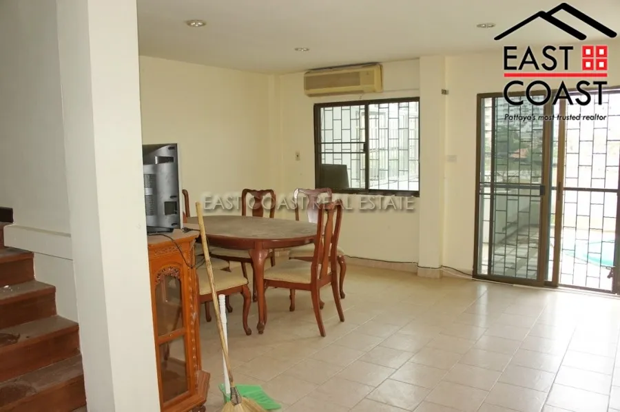 Townhouse Jomtien Soi 1 photo 6