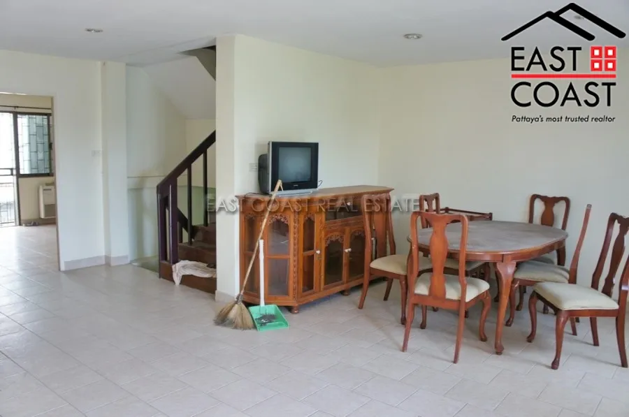 Townhouse Jomtien Soi 1 photo 7