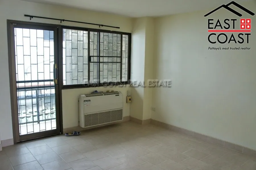 Townhouse Jomtien Soi 1 photo 12