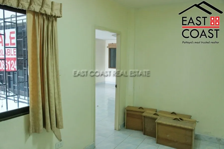 Townhouse Jomtien Soi 1 photo 8