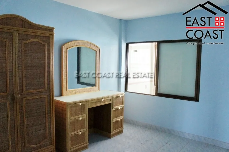 Townhouse Jomtien Soi 1 photo 18