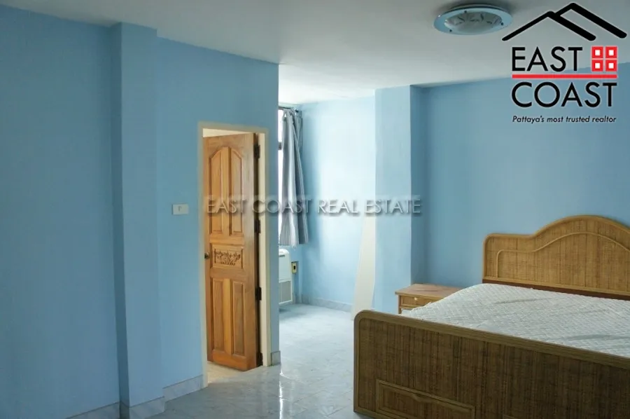 Townhouse Jomtien Soi 1 photo 17