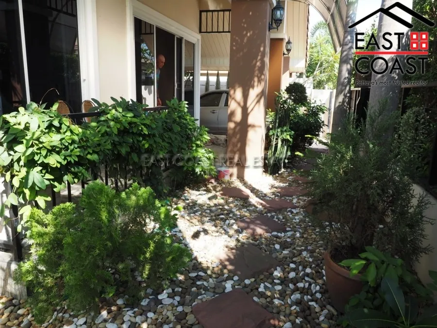 Classic Garden Home photo 24
