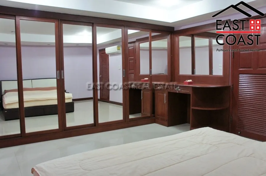 House Pratumnak 5 photo 12