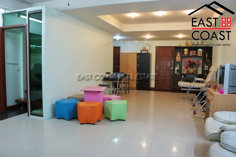 House Pratumnak 5 photo 4