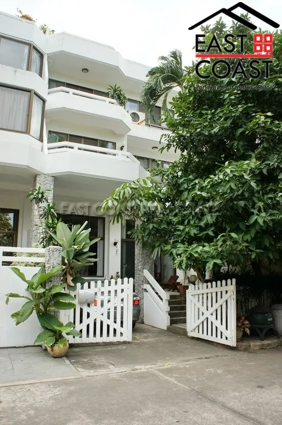 Grand Condo photo 3
