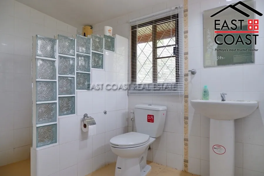 Pattaya Land And House photo 12