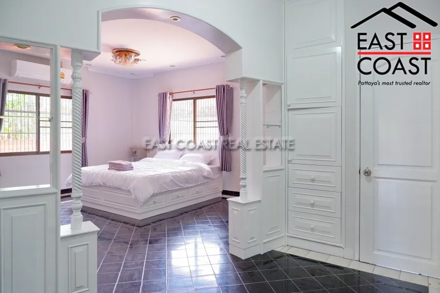 Pattaya Land And House photo 5