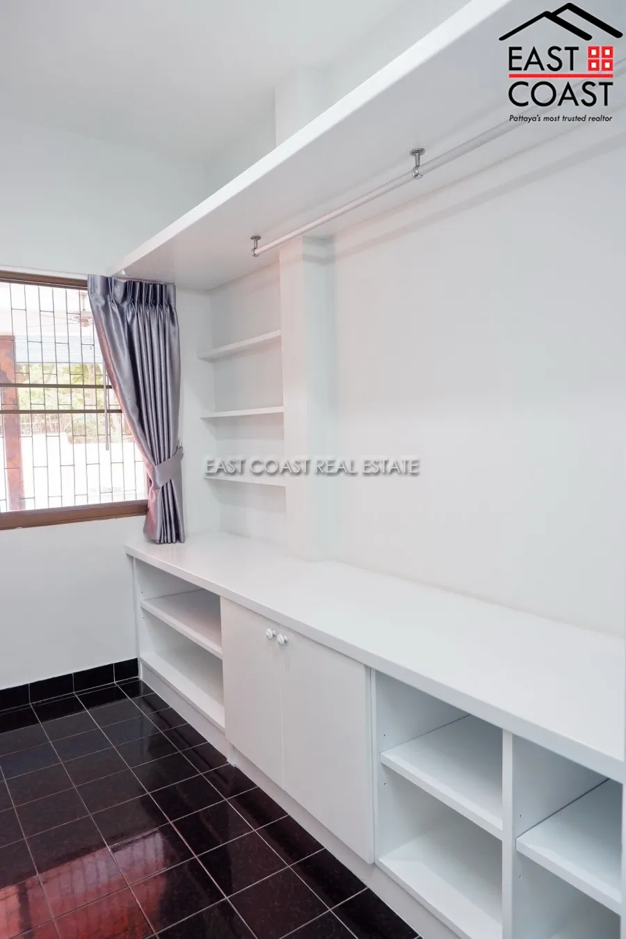 Pattaya Land And House photo 7
