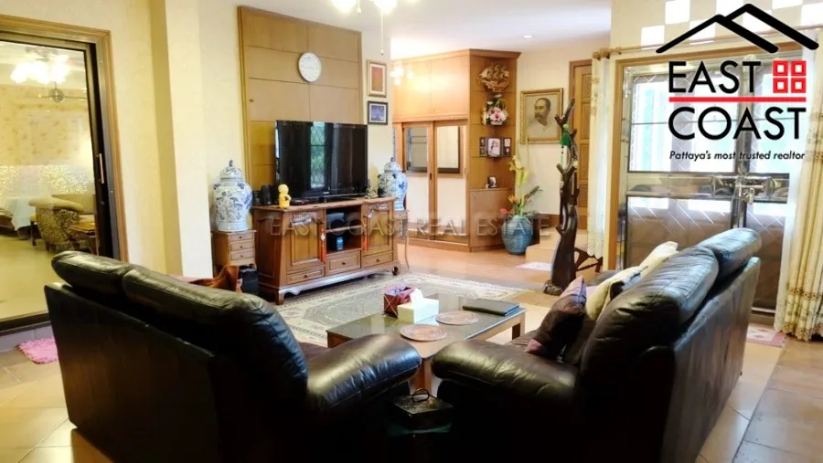 Private 4 Bedroom photo 10