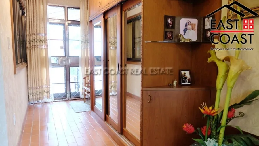 Private 4 Bedroom photo 7
