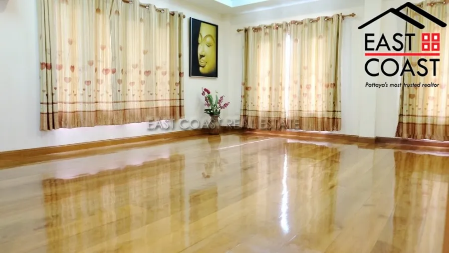 Private 4 Bedroom photo 30