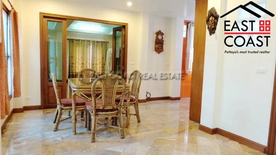 Private 4 Bedroom photo 29