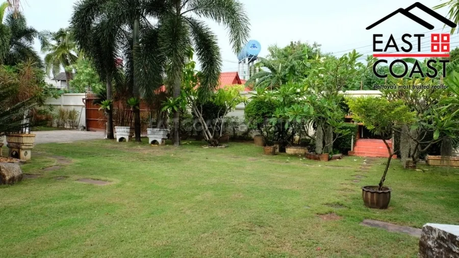 Private 4 Bedroom photo 36