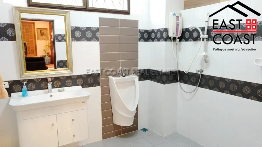 Private 4 Bedroom photo 11