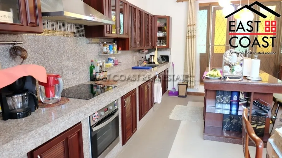 Private 4 Bedroom photo 4