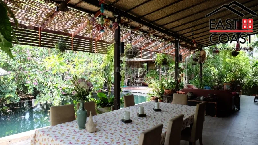 Garden Villa photo 15